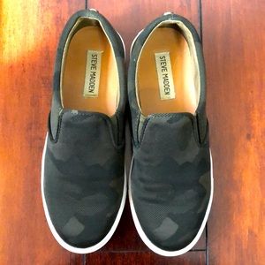 Steve Madden Camo Sneakers
